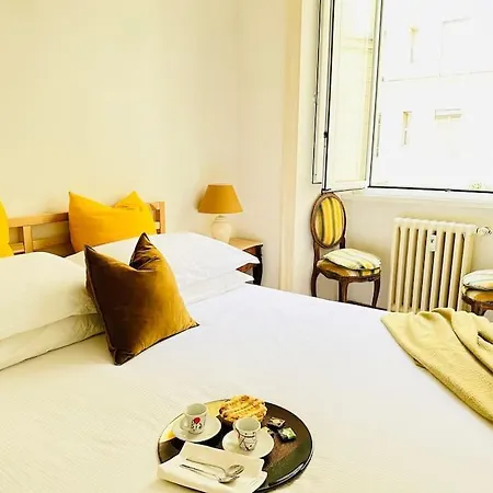 Central Rome Family Apartment Near Villa Borghese